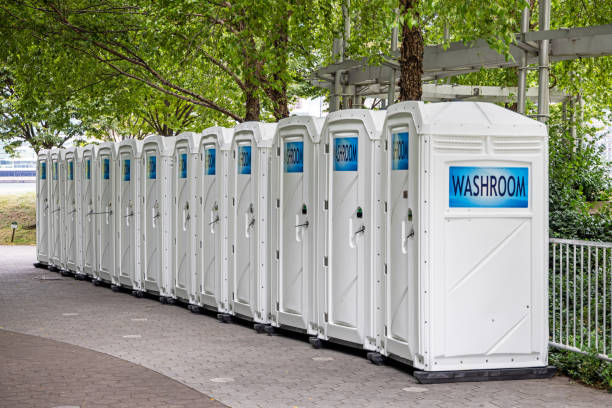 Best Luxury portable toilet rental  in Brooks, KY